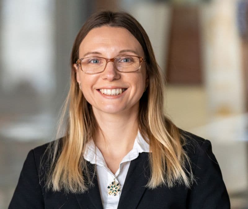 Dr. Aleksandra Kuczyńska- Zonik