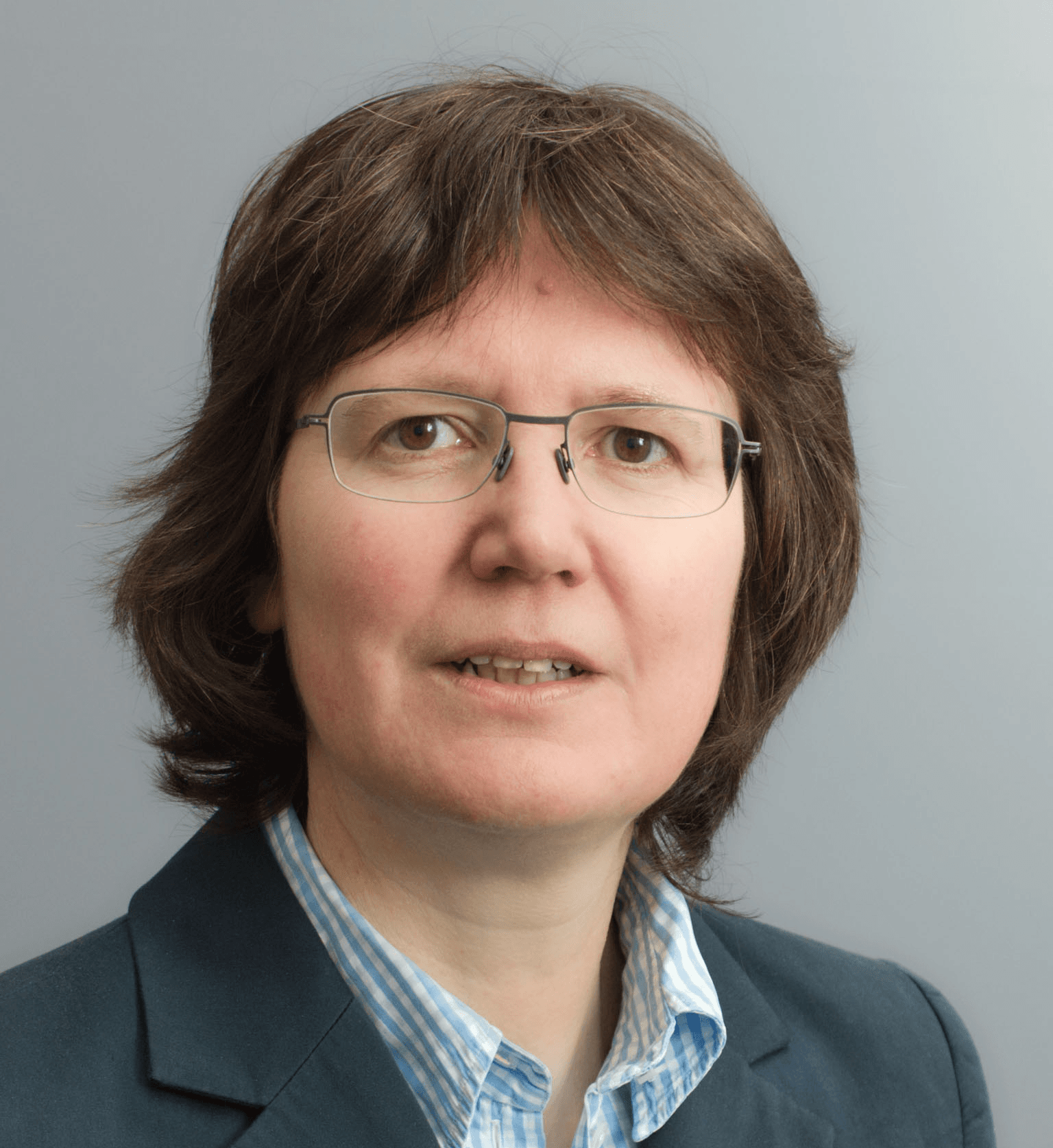 Dr. Barbara Lippert