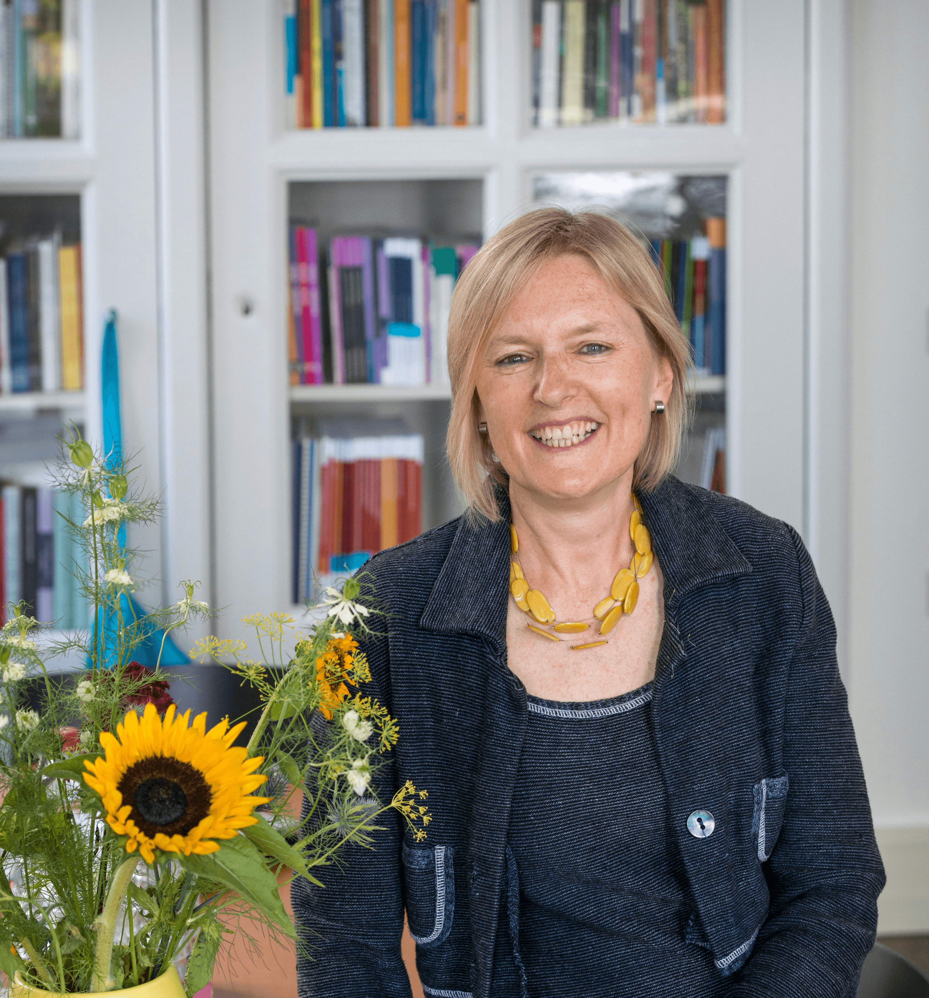 Dr. Sophie Vanhoonacker
